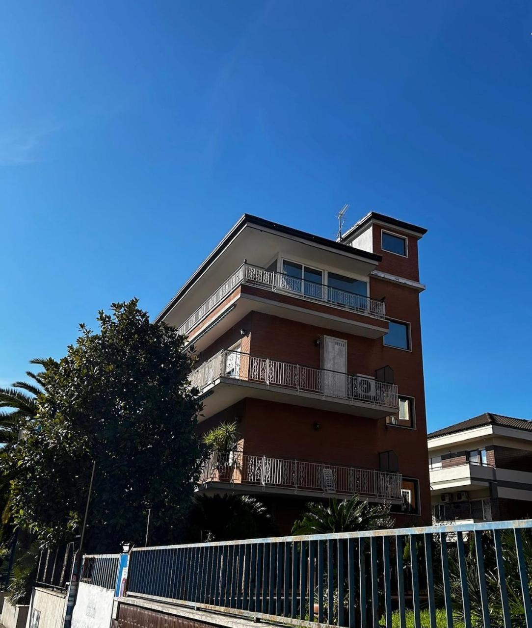 רומא The Attic Apartment מראה חיצוני תמונה